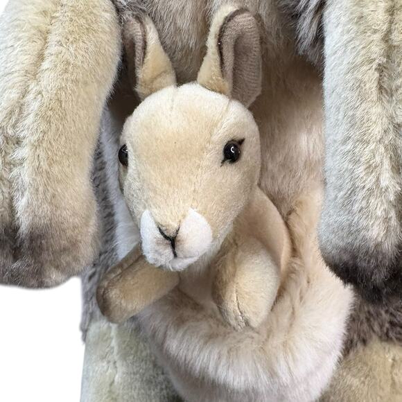 NEW FAO Schwarz KANGAROO & BABY JOEY 18" Tall Large Plush Stuffed Animal Toy NWT - Picture 9 of 16